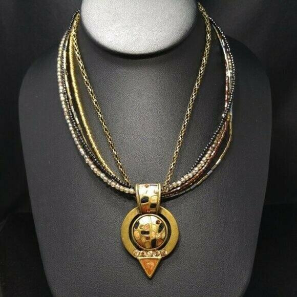 Chico’s Multi Strand Seed Bead Necklace Enamel Rhinestone Pendant Bronze Tone - Picture 4 of 12